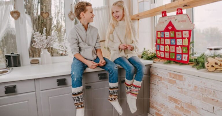 8 Christmas Gifts for Kids: A Joyful Guide for 2024