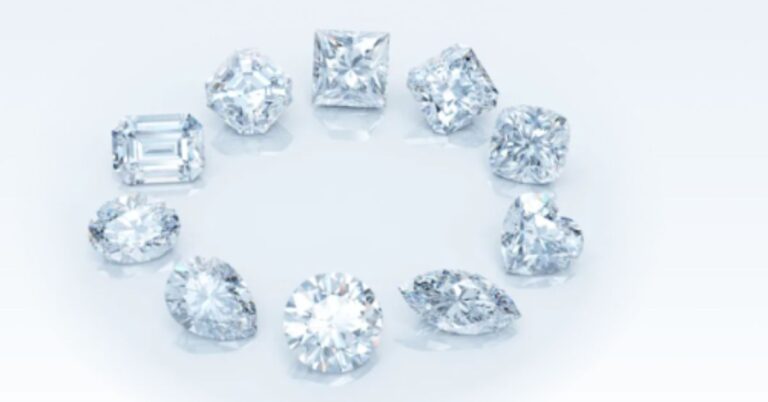 6-Carat Oval Diamond Rings